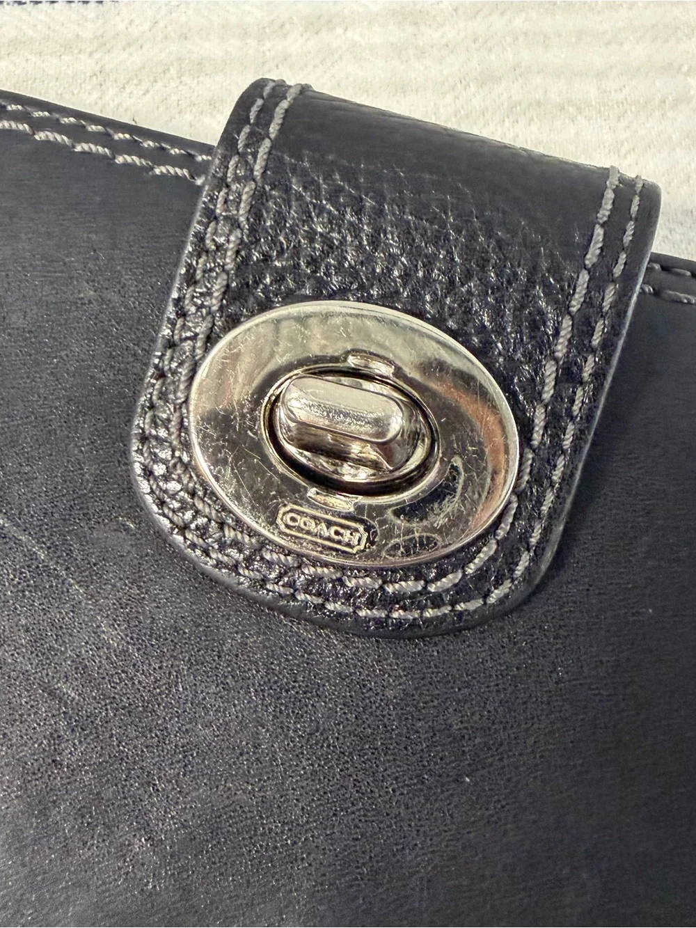 Coach Black Leather Turnlock Checkbook Wallet Organizer Long Bifold